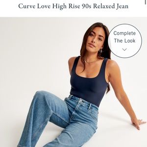 Abercrombie Curve Love High Rise 90s Relaxed Jean Size 29L